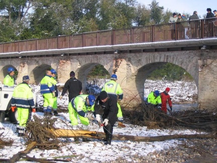 Prociv-2005-intervento-ponte-navetta-18